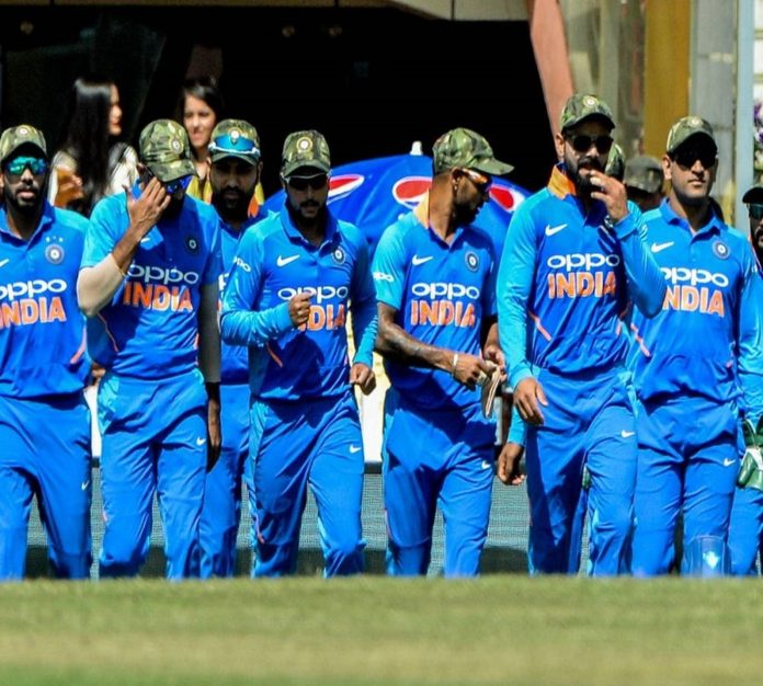 india-vs-australia-army-caps-pulwama-attack